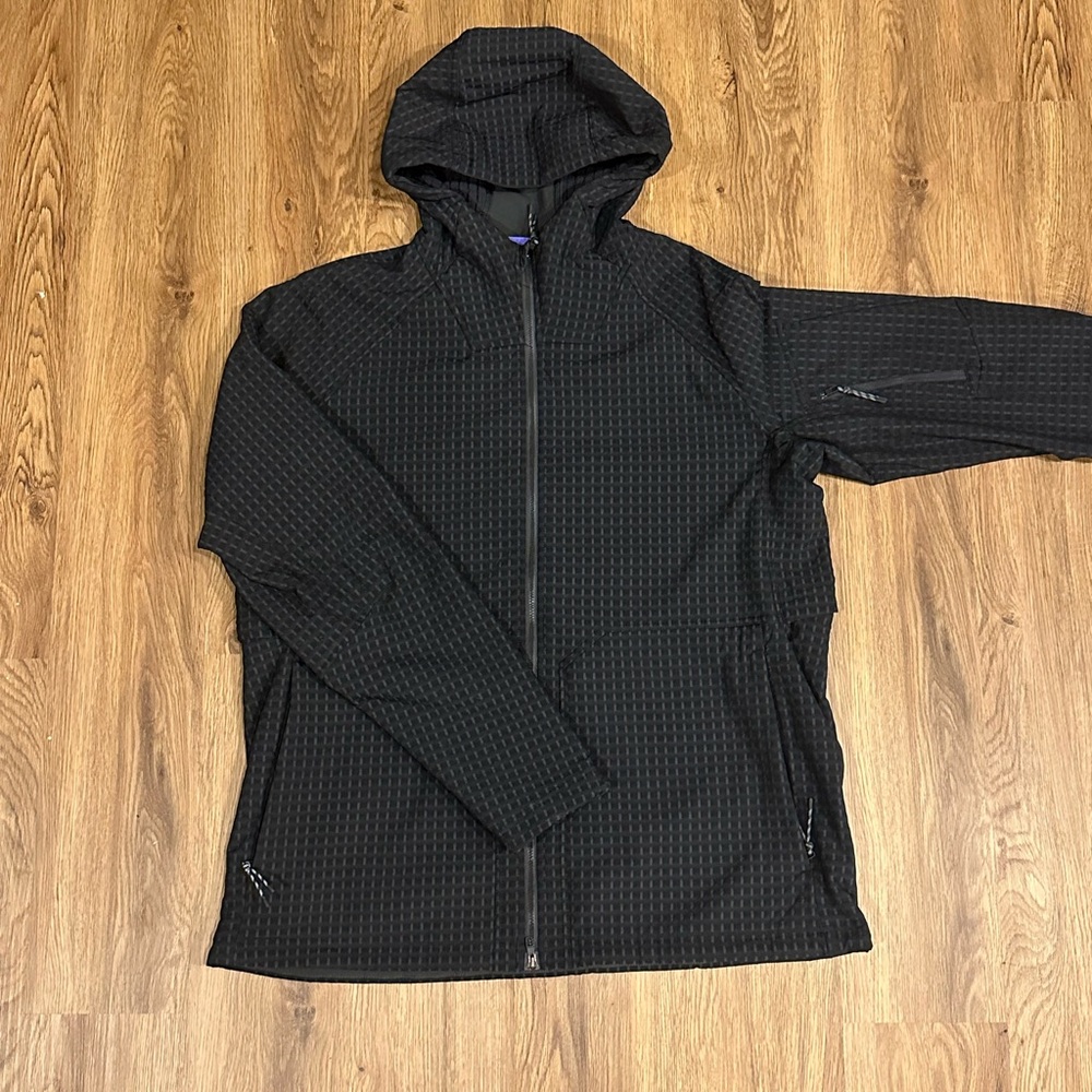 Lululemon Mens Hiking Line Jacket